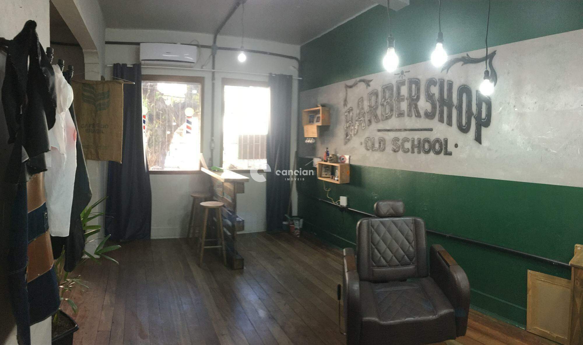 Casa Comercial à venda no Centro: 