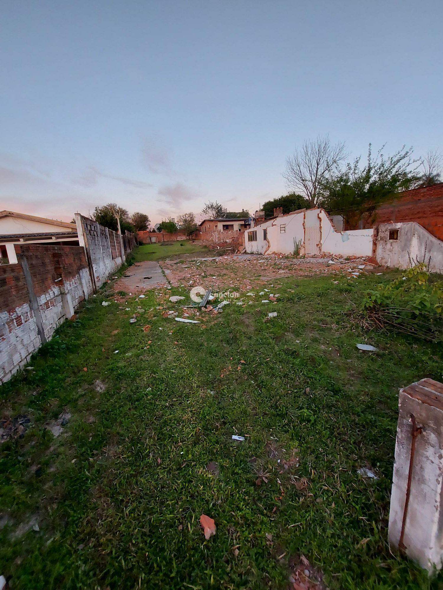 Terreno à venda no Passo D'Areia: 