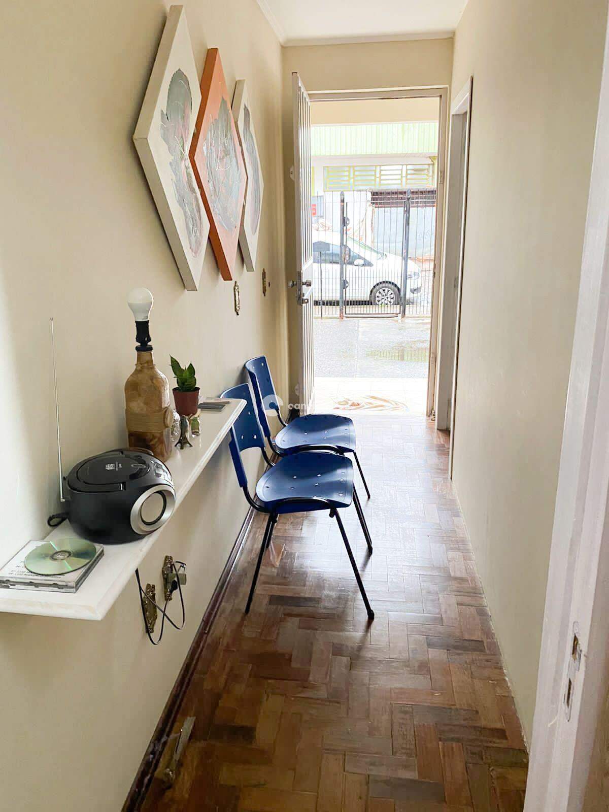Casa à venda no Camobi: 