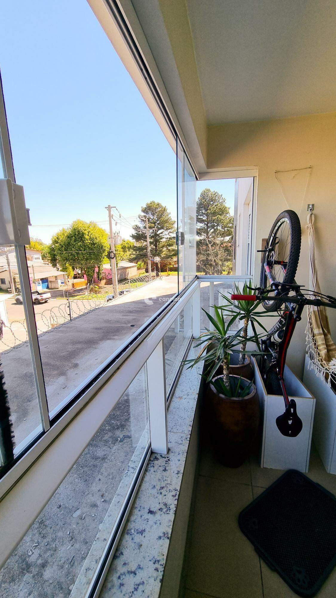 Apartamento à venda no Pinheiro Machado: 