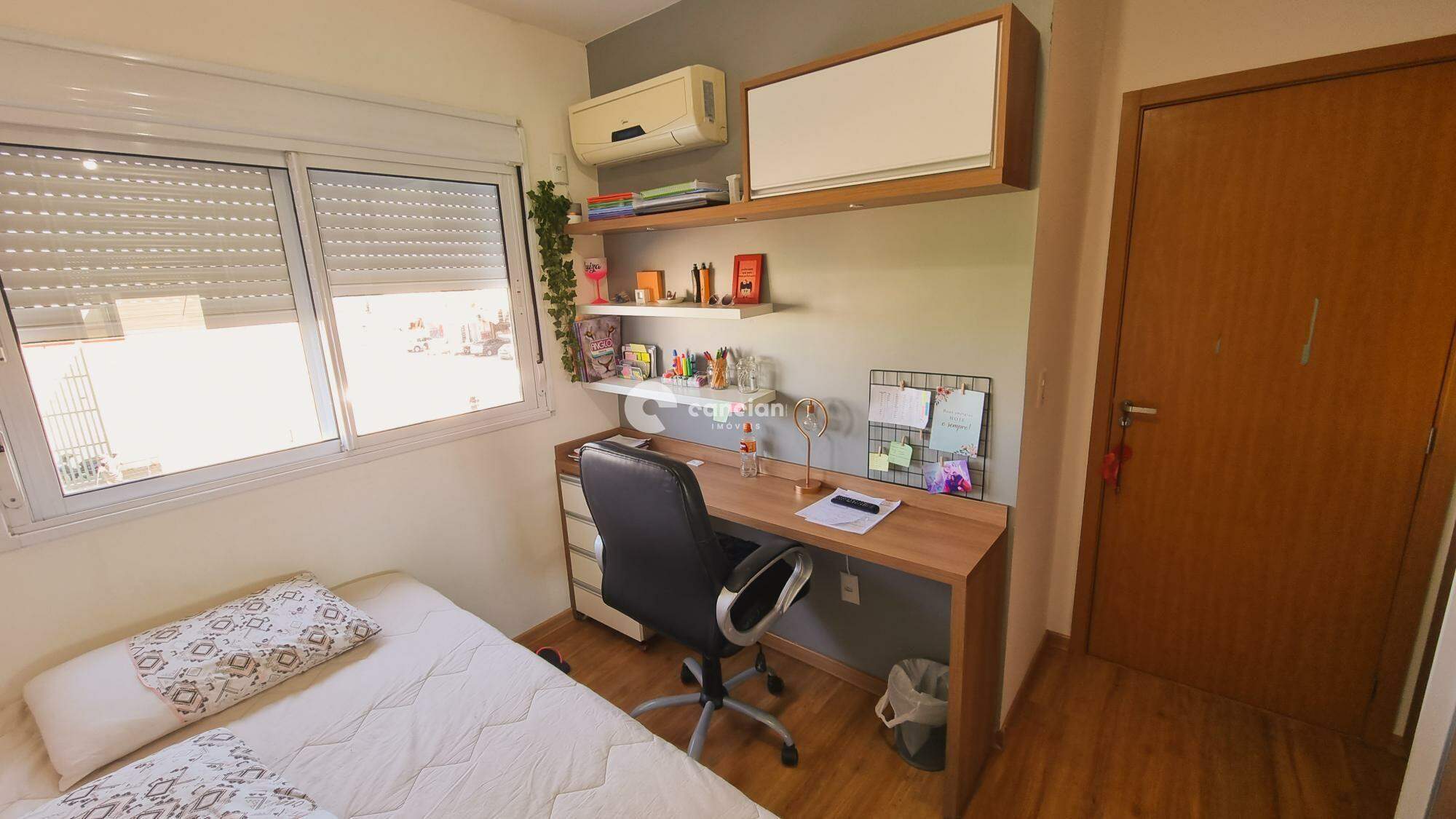 Apartamento à venda no Pinheiro Machado: 