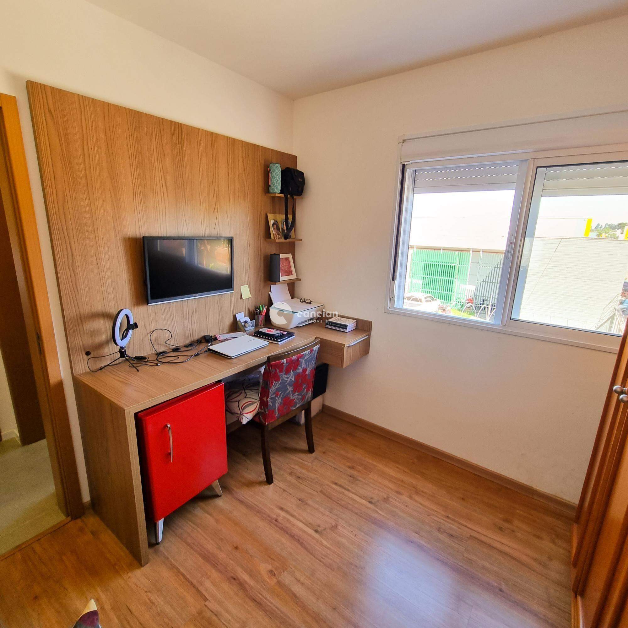 Apartamento à venda no Pinheiro Machado: 