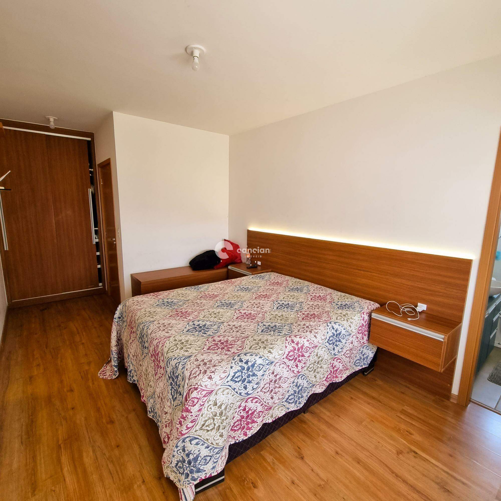 Apartamento à venda no Pinheiro Machado: 