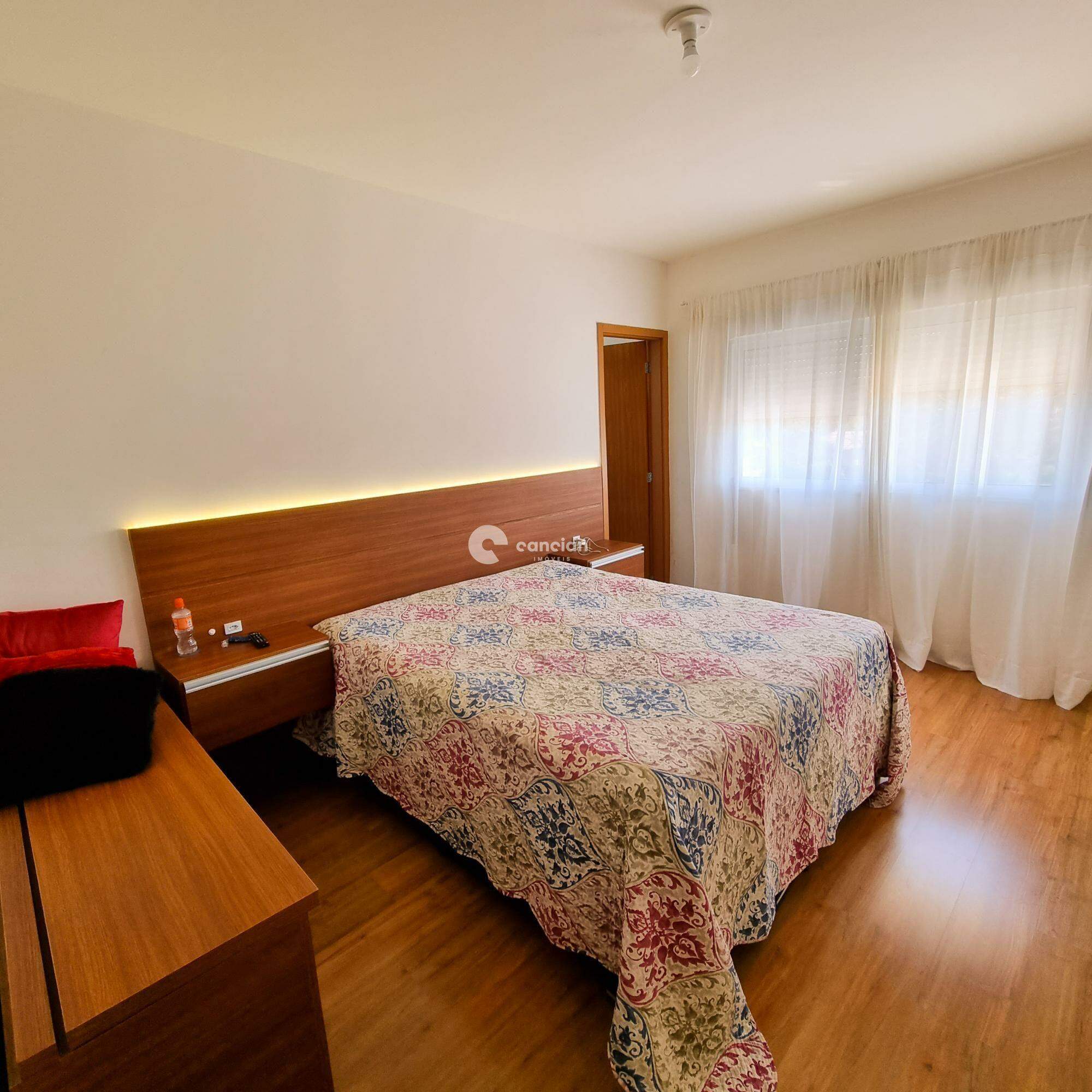 Apartamento à venda no Pinheiro Machado: 