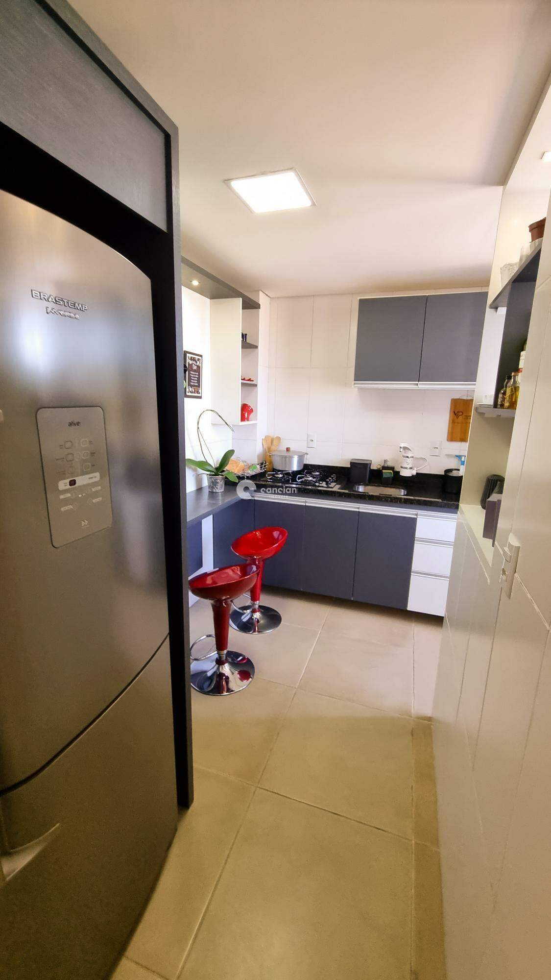 Apartamento à venda no Pinheiro Machado: 