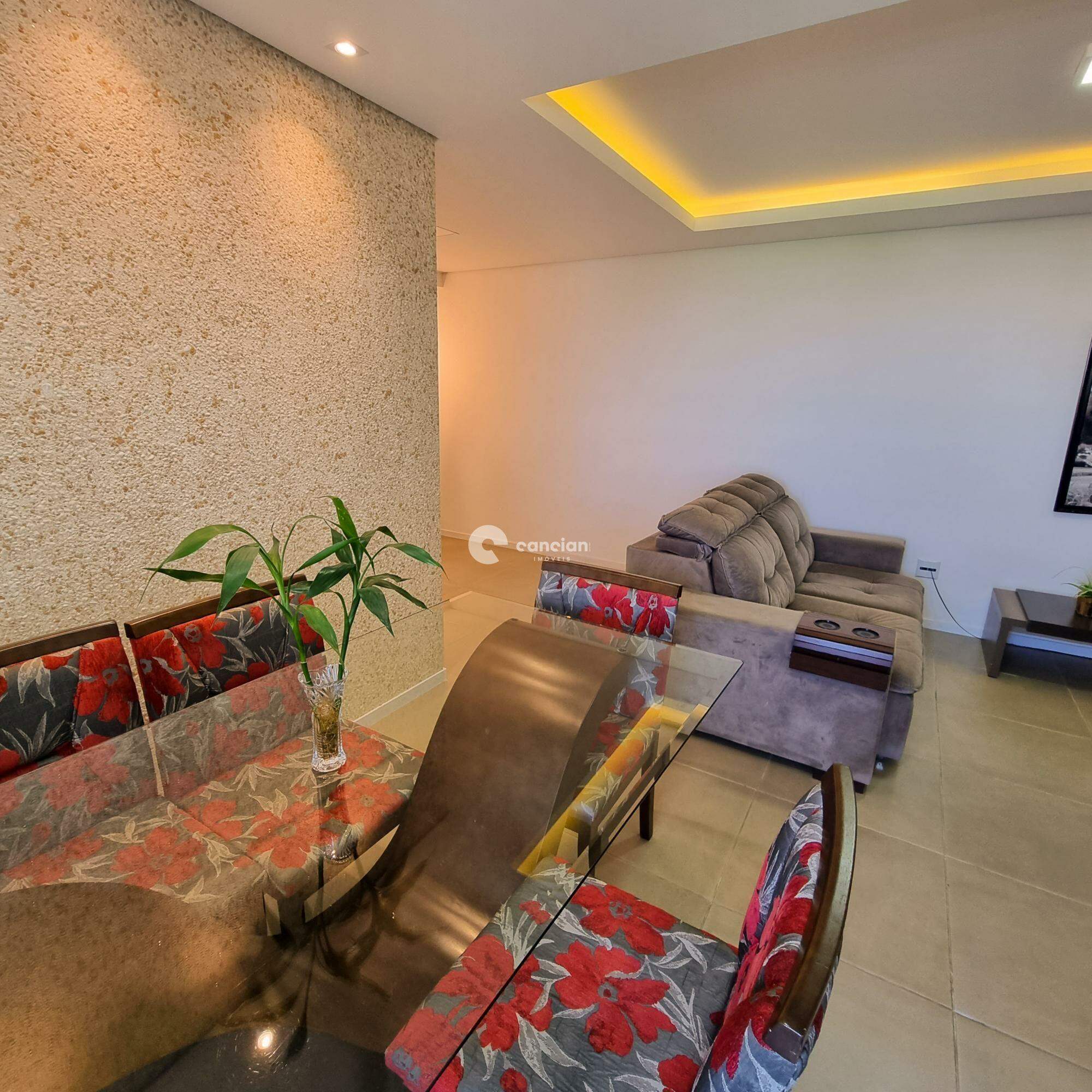 Apartamento à venda no Pinheiro Machado: 