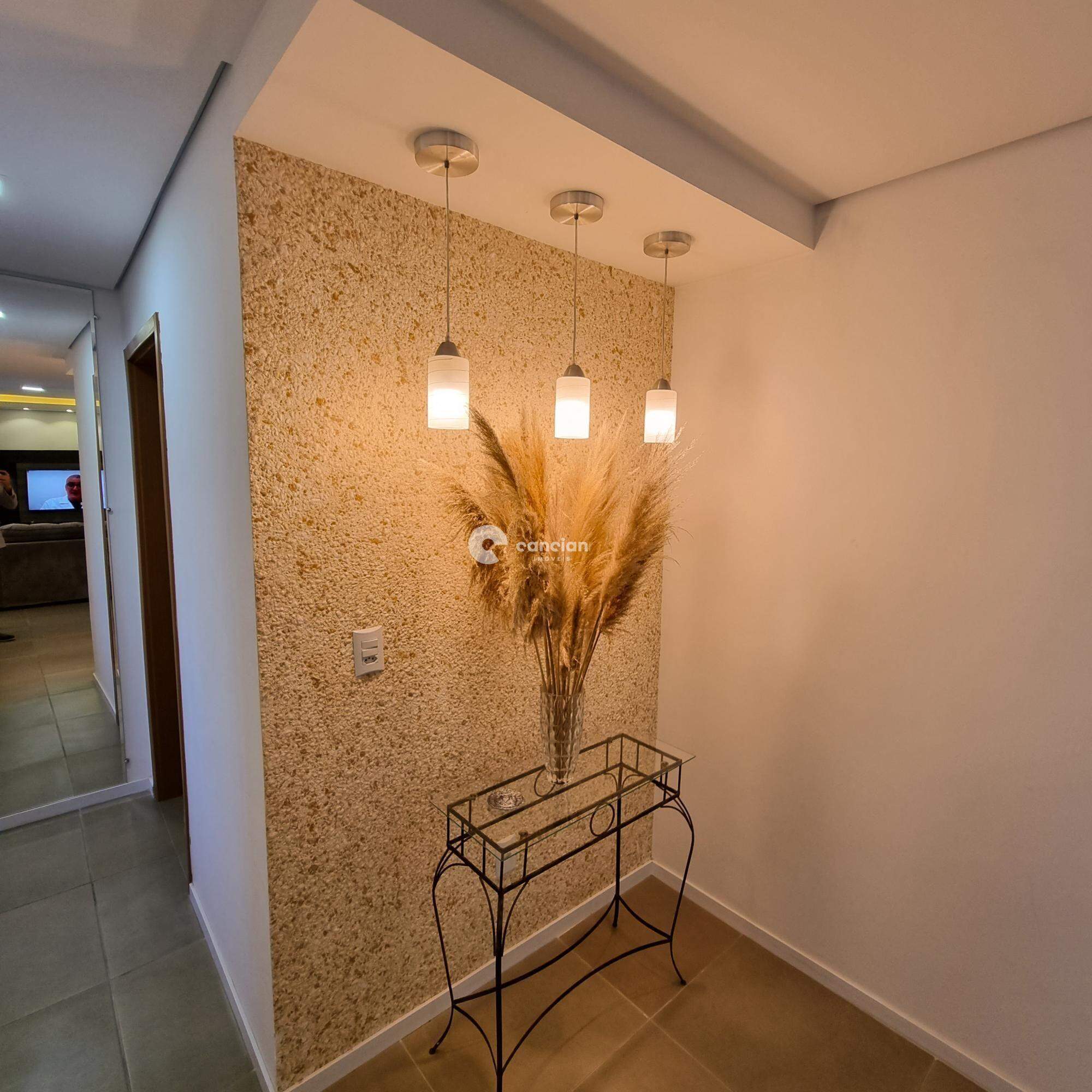 Apartamento à venda no Pinheiro Machado: 