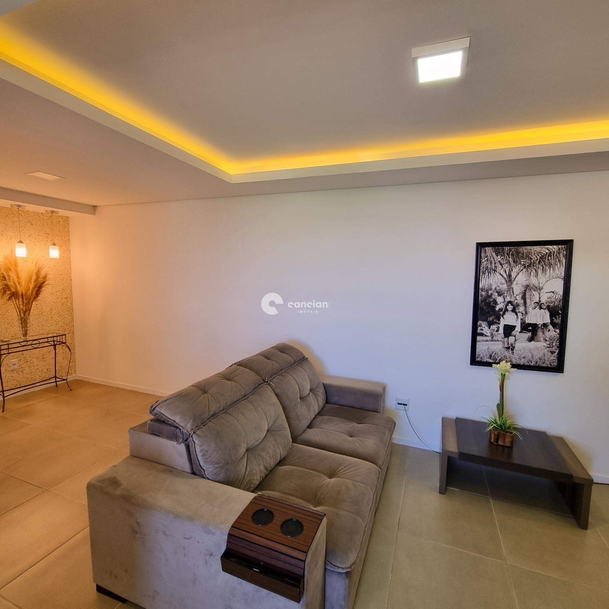 Apartamento à venda no Pinheiro Machado: 