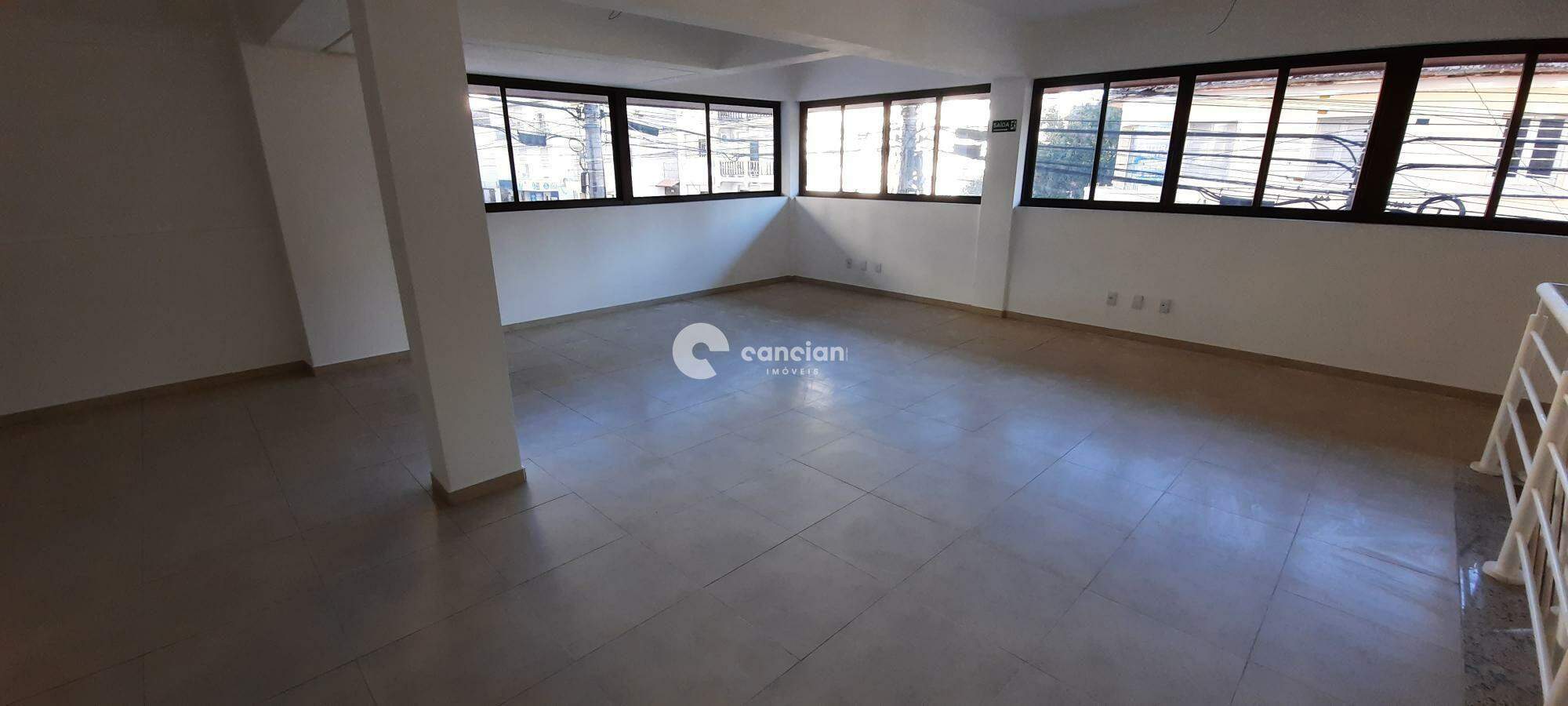 Sala Comercial à venda no Centro: 