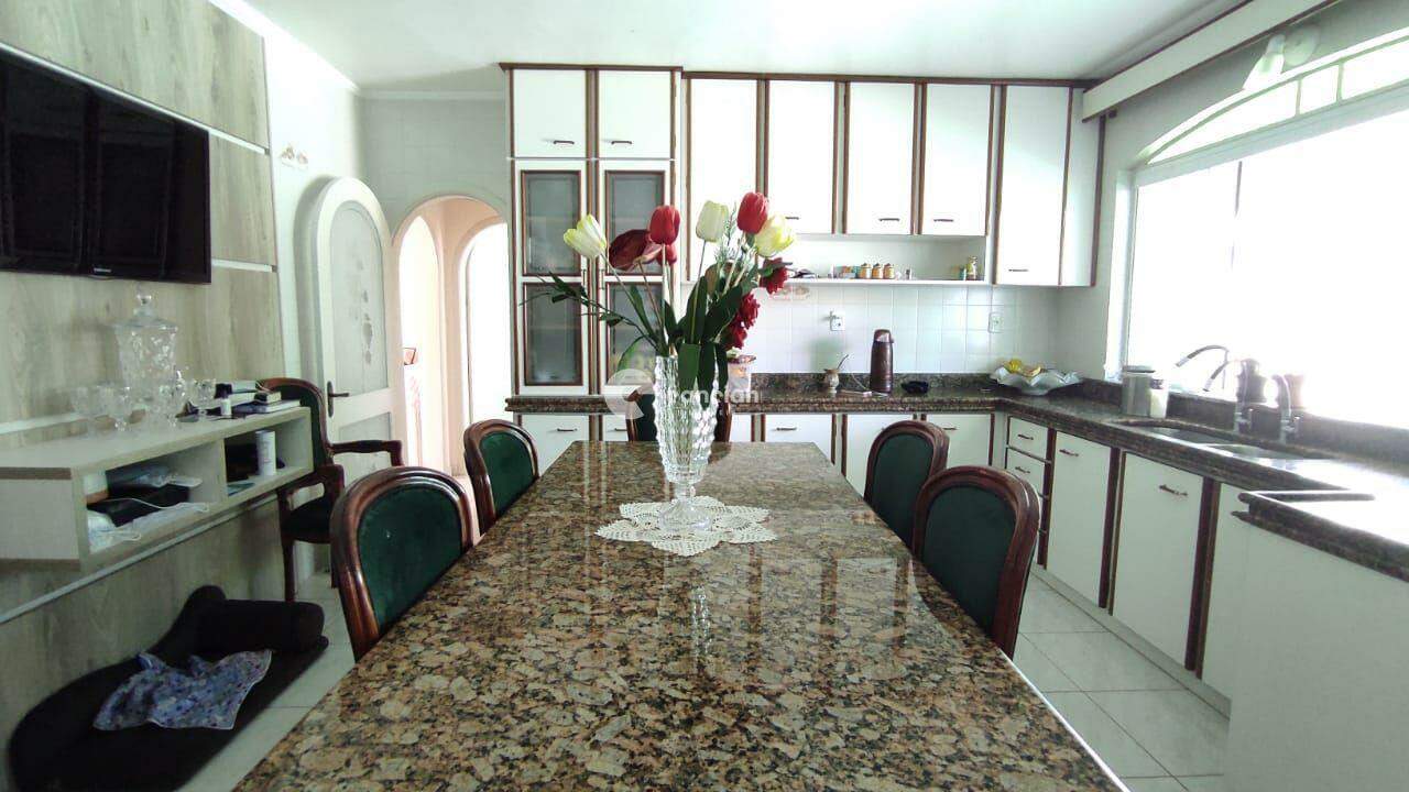 Casa à venda no Camobi: 