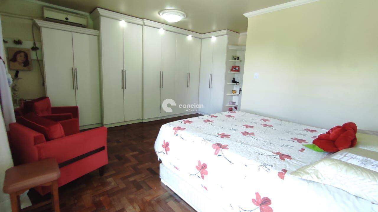 Casa à venda no Camobi: 