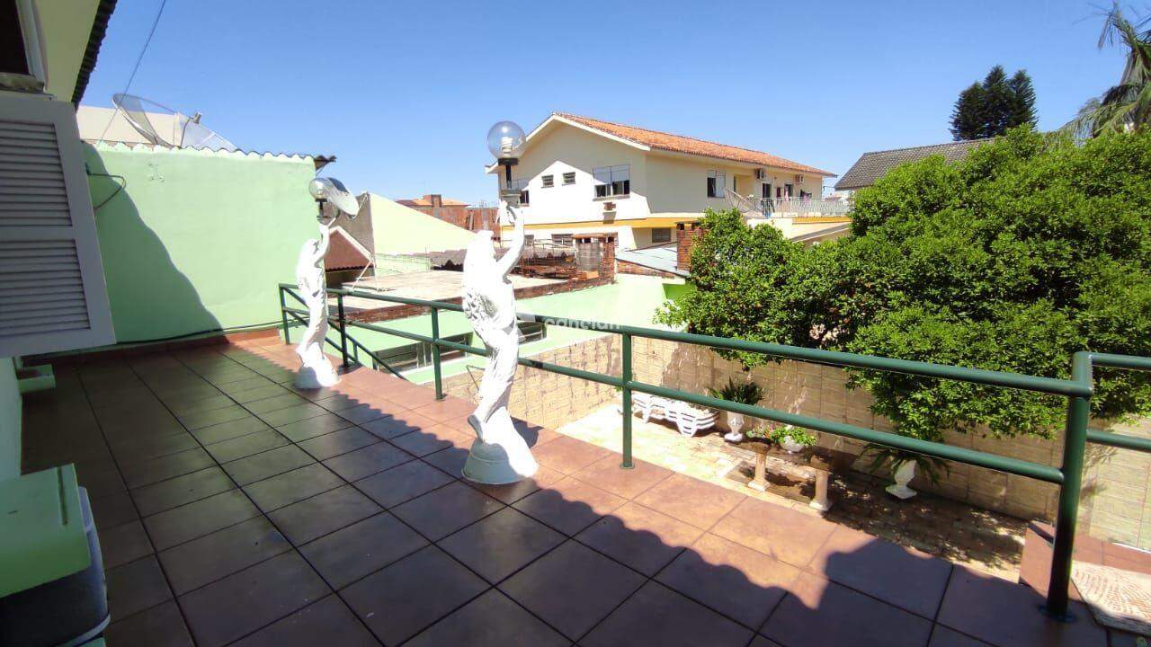 Casa à venda no Camobi: 
