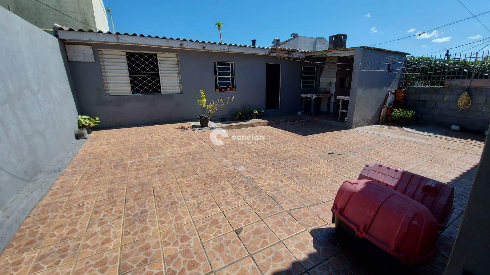 Casa à venda no Juscelino Kubitschek: 