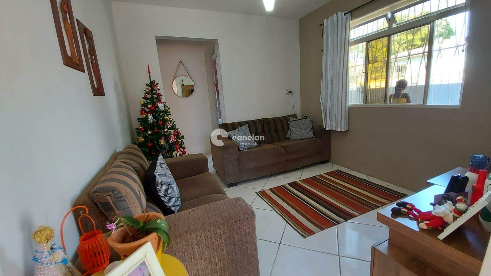 Casa à venda no Juscelino Kubitschek: 