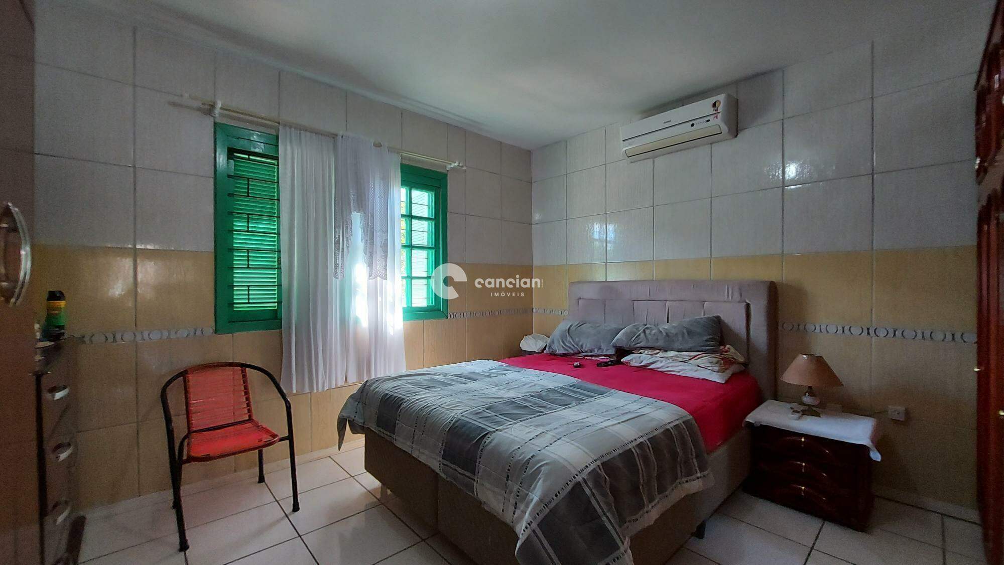Casa à venda no Pé de Plátano: 