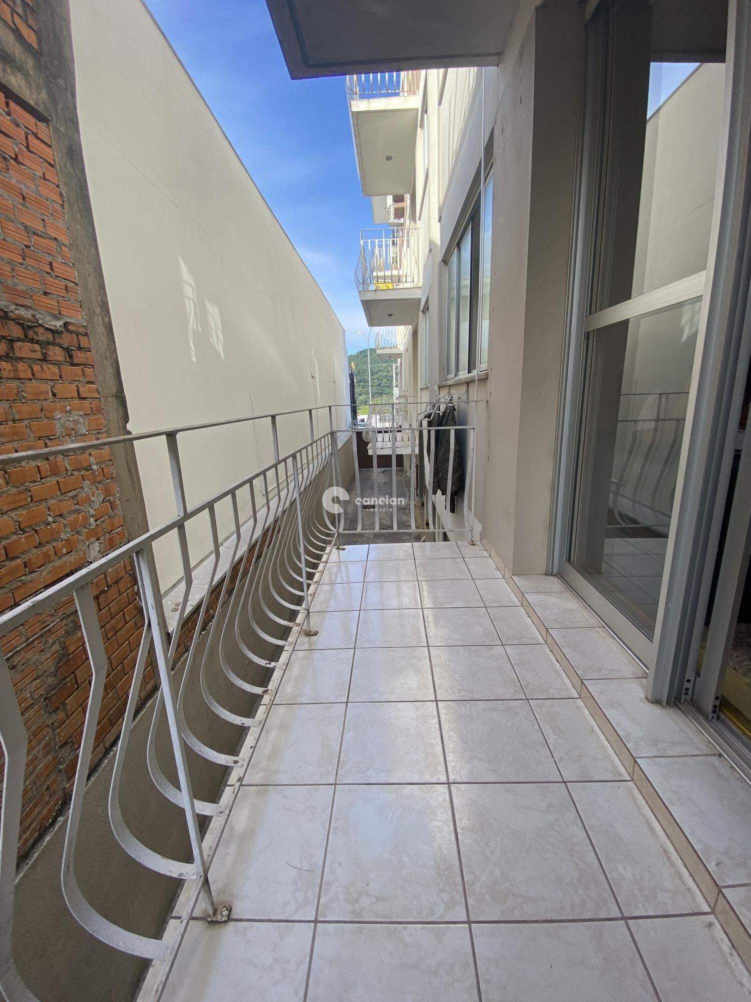 Apartamento à venda no Km 3: 