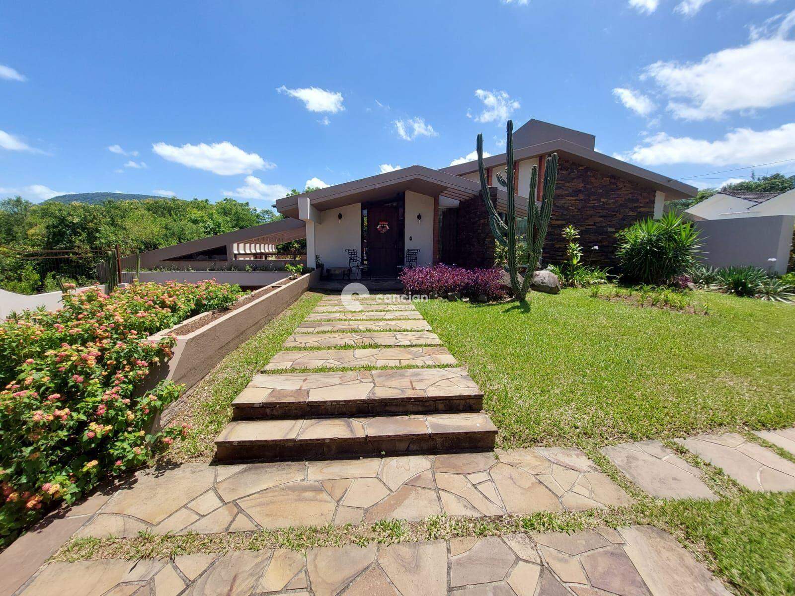 Casa à venda no Camobi: 
