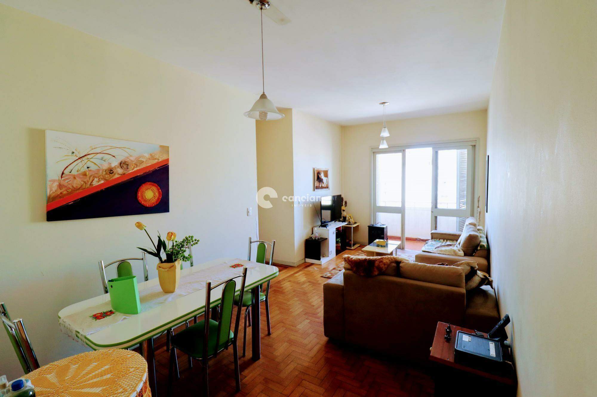 Apartamento à venda no Centro: 