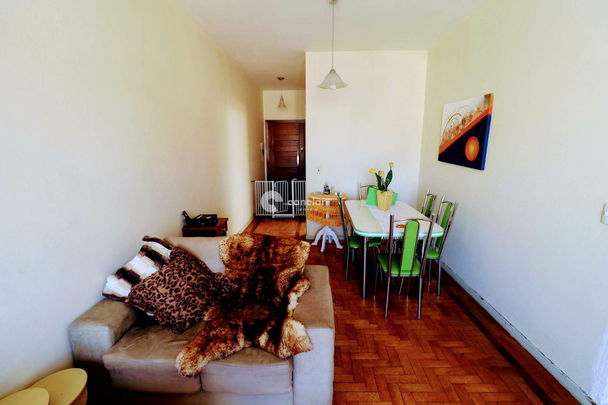 Apartamento à venda no Centro: 