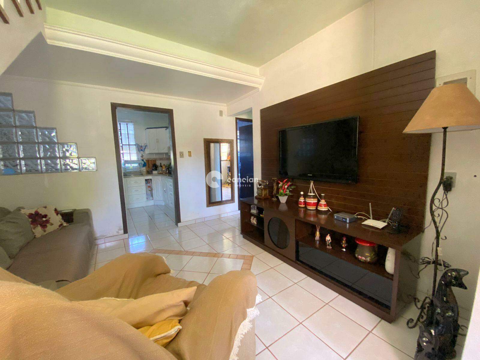Casa à venda no Camobi: 