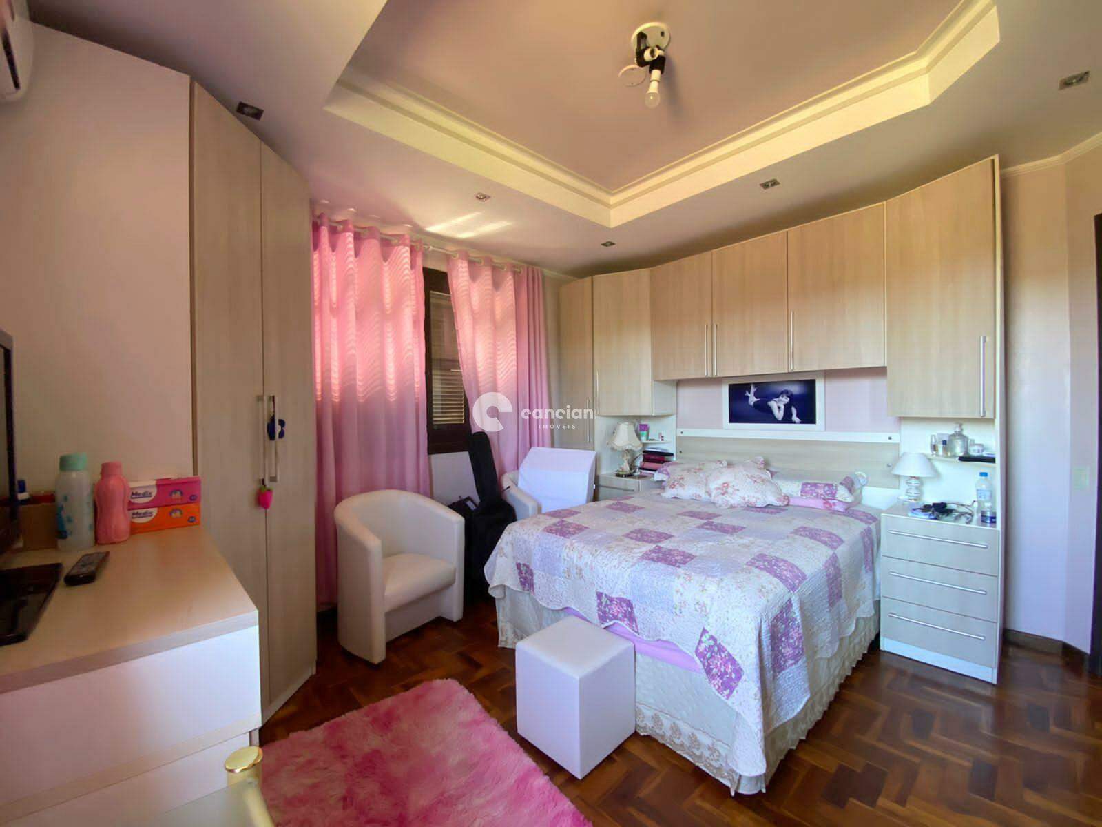 Casa à venda no Camobi: 