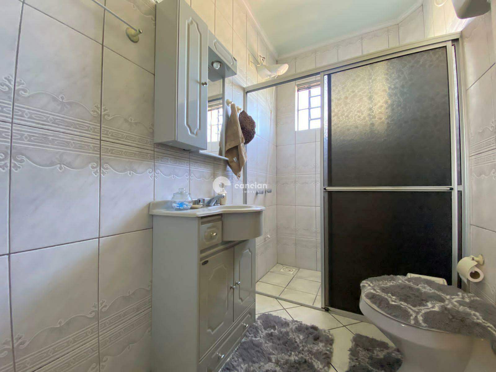 Casa à venda no Camobi: 