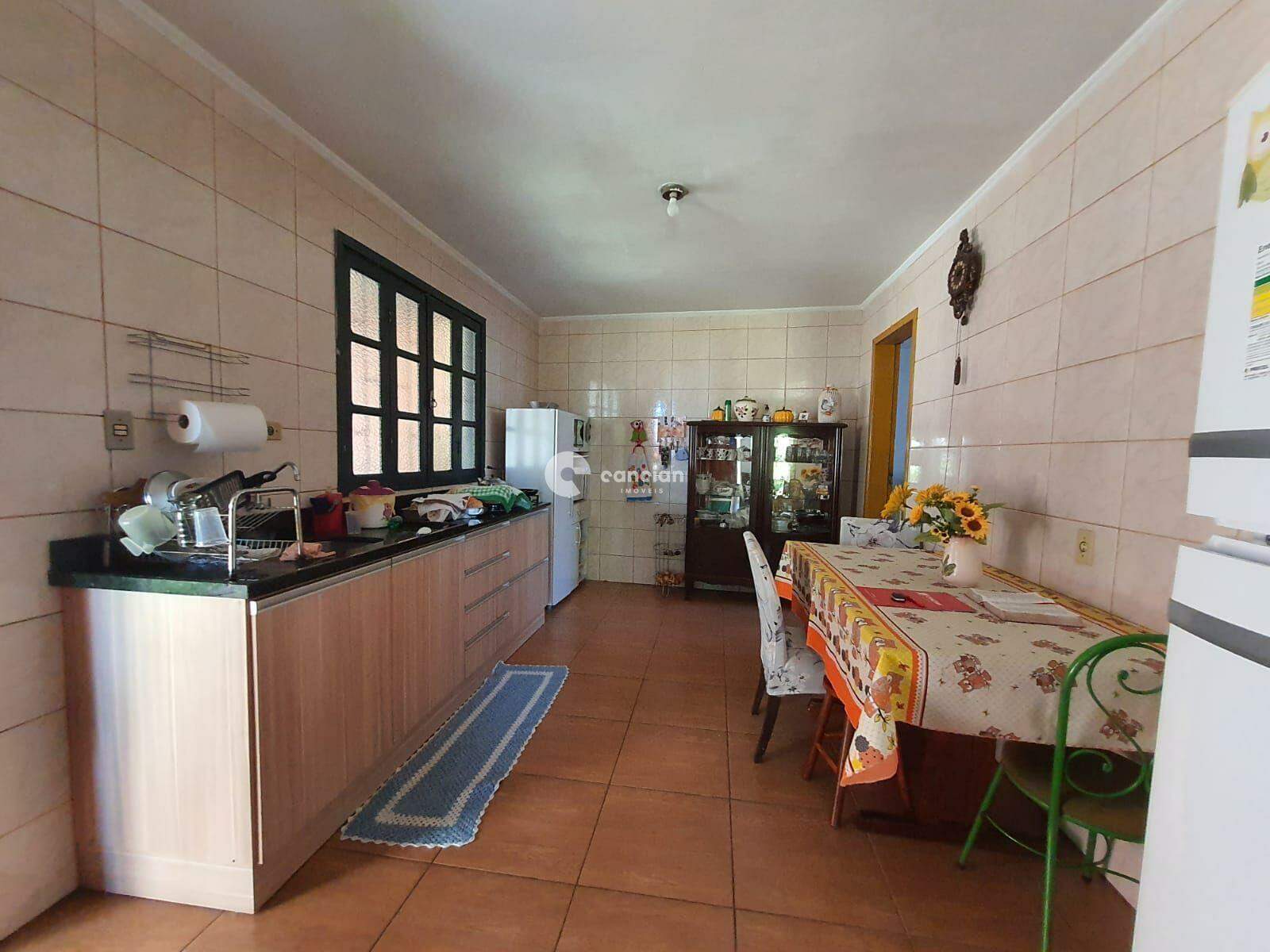Casa à venda no Juscelino Kubitschek: 