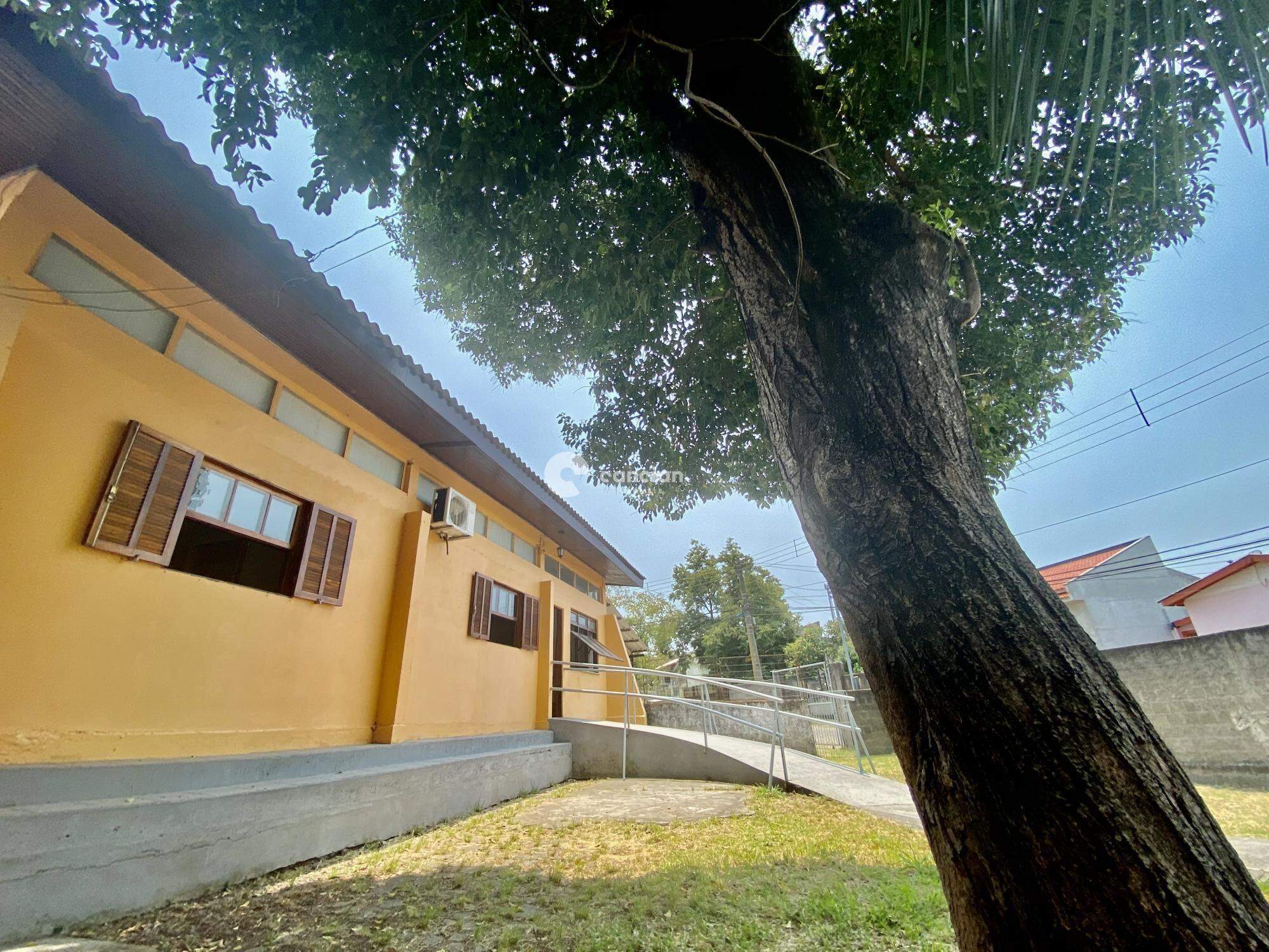 Casa à venda no Juscelino Kubitschek: 