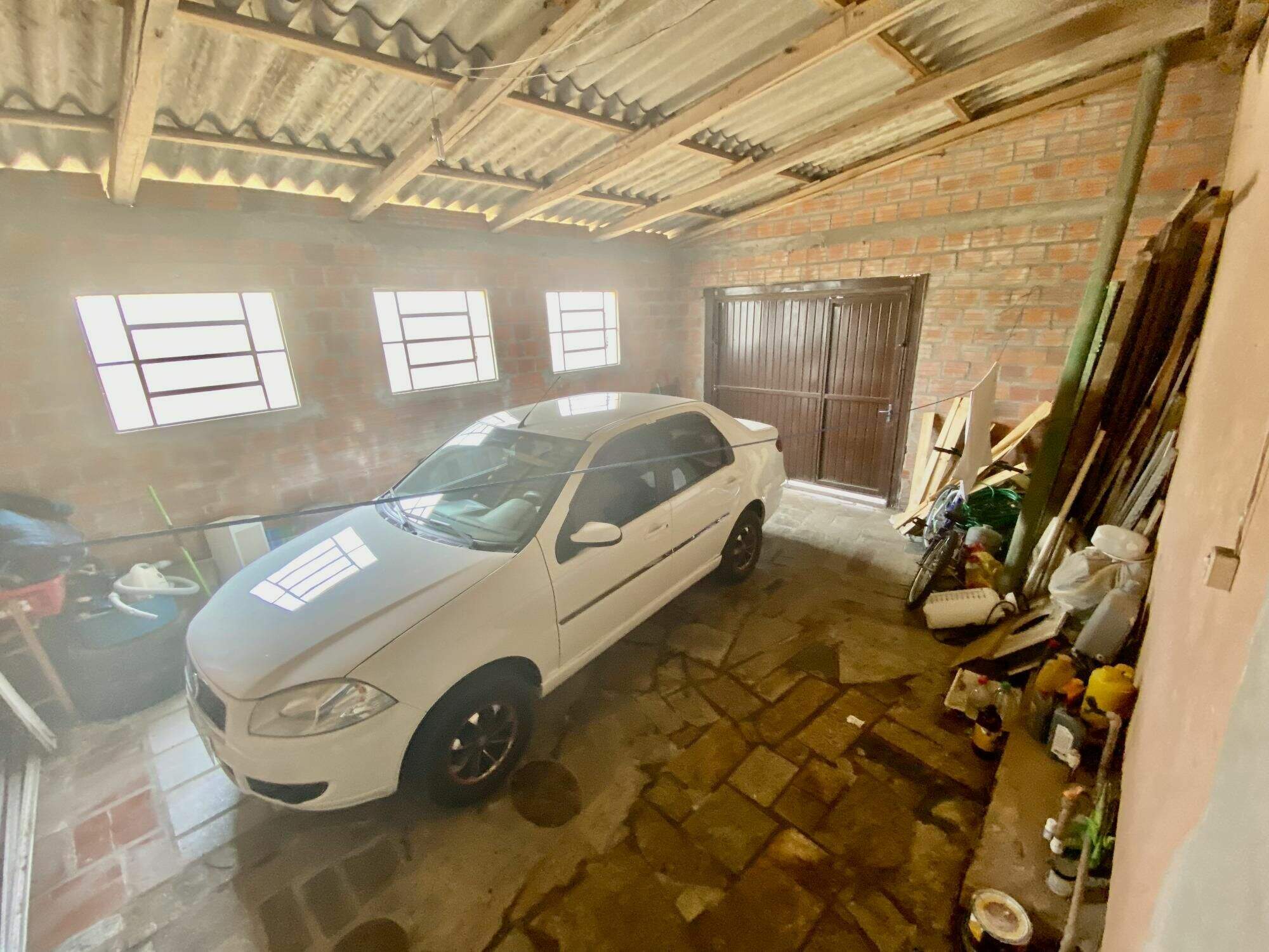 Casa à venda no Juscelino Kubitschek: 