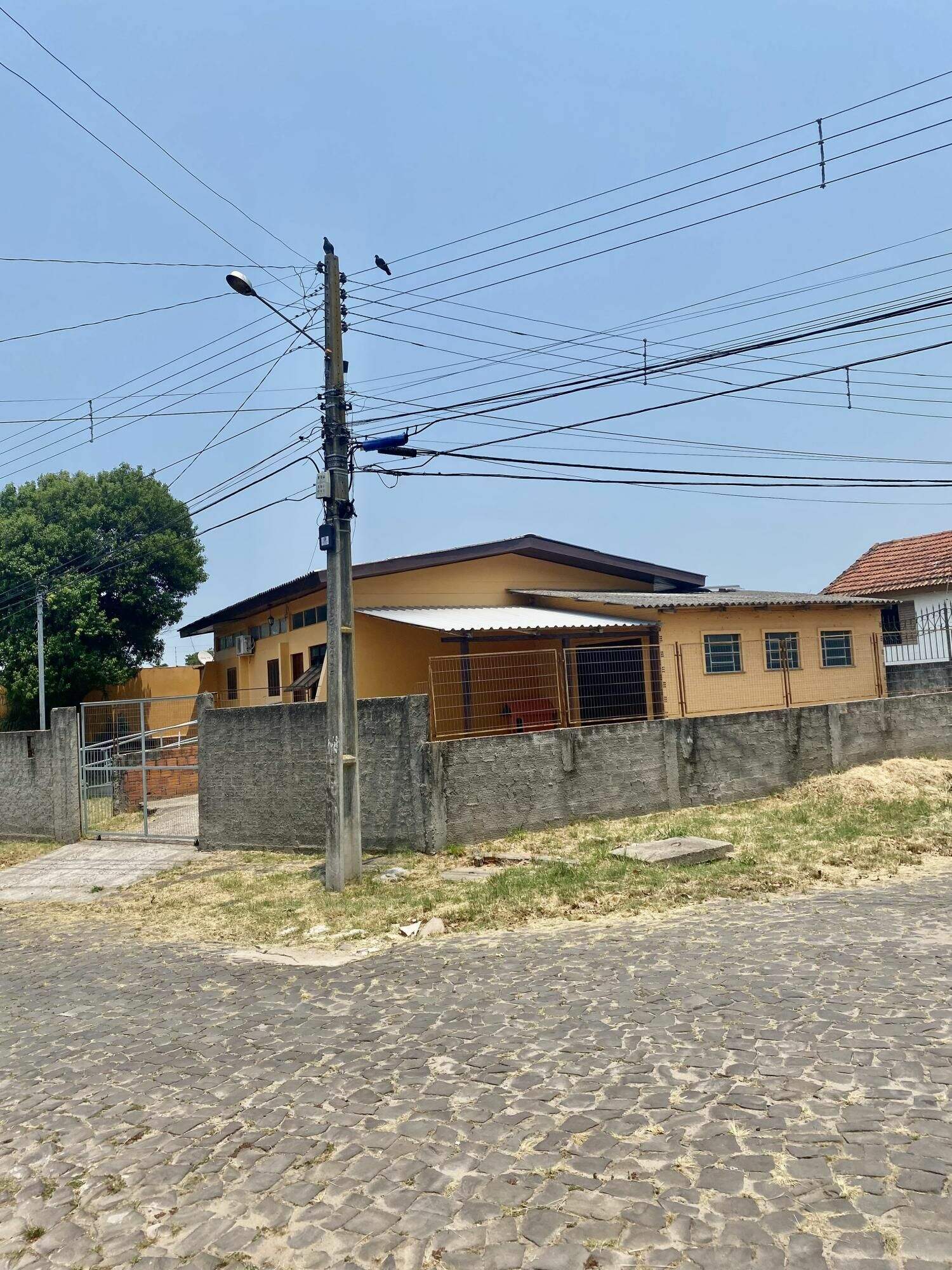 Casa à venda no Juscelino Kubitschek: 