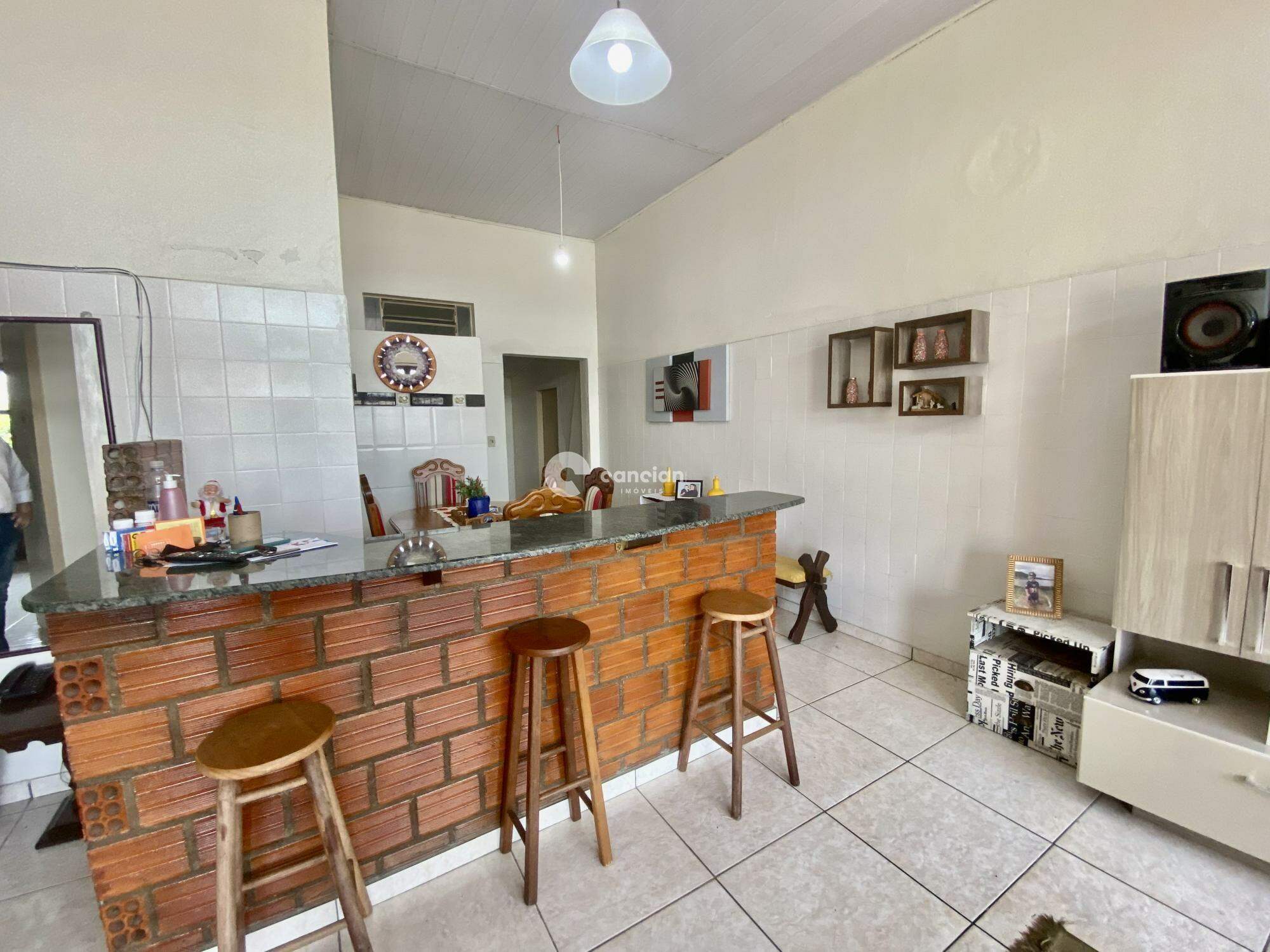 Casa à venda no Juscelino Kubitschek: 