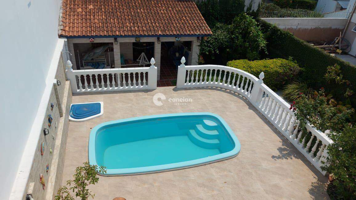 Casa à venda no Dom Antônio Reis: 