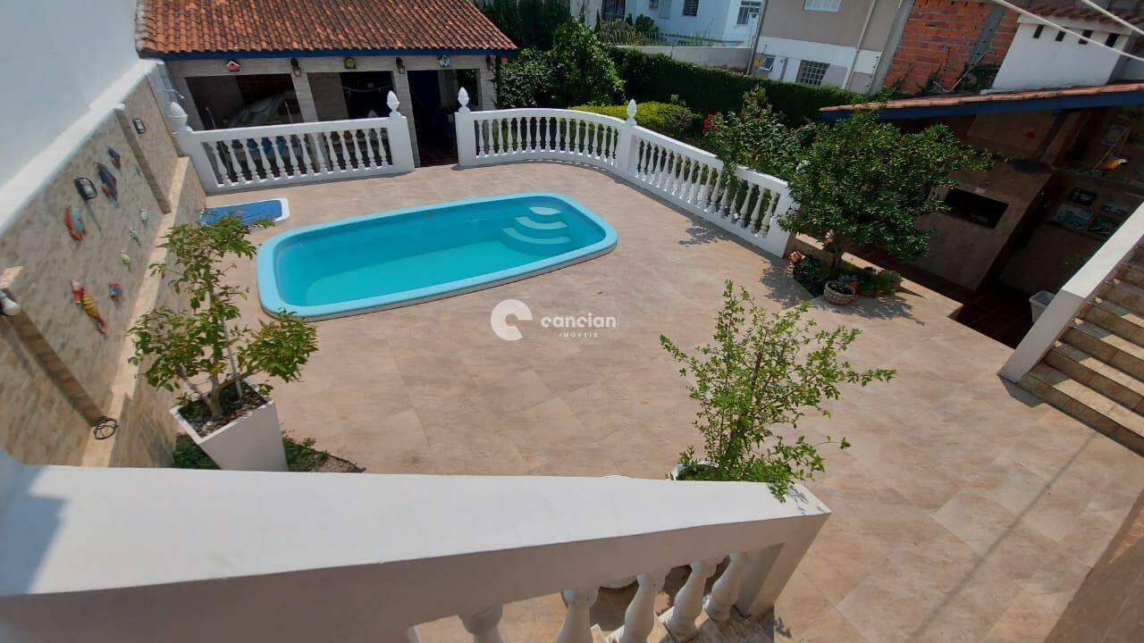 Casa à venda no Dom Antônio Reis: 