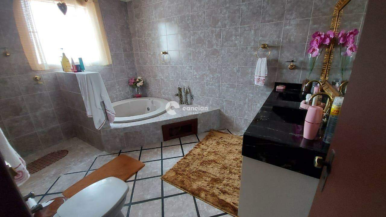 Casa à venda no Dom Antônio Reis: 