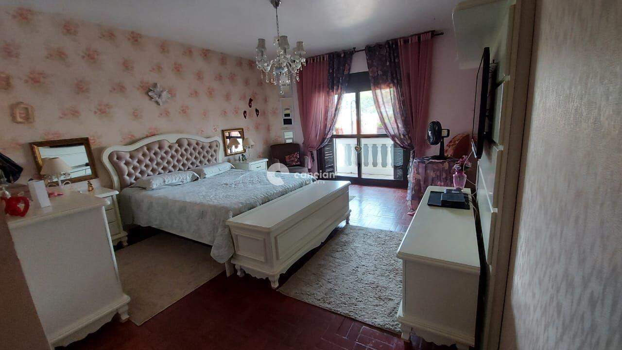 Casa à venda no Dom Antônio Reis: 