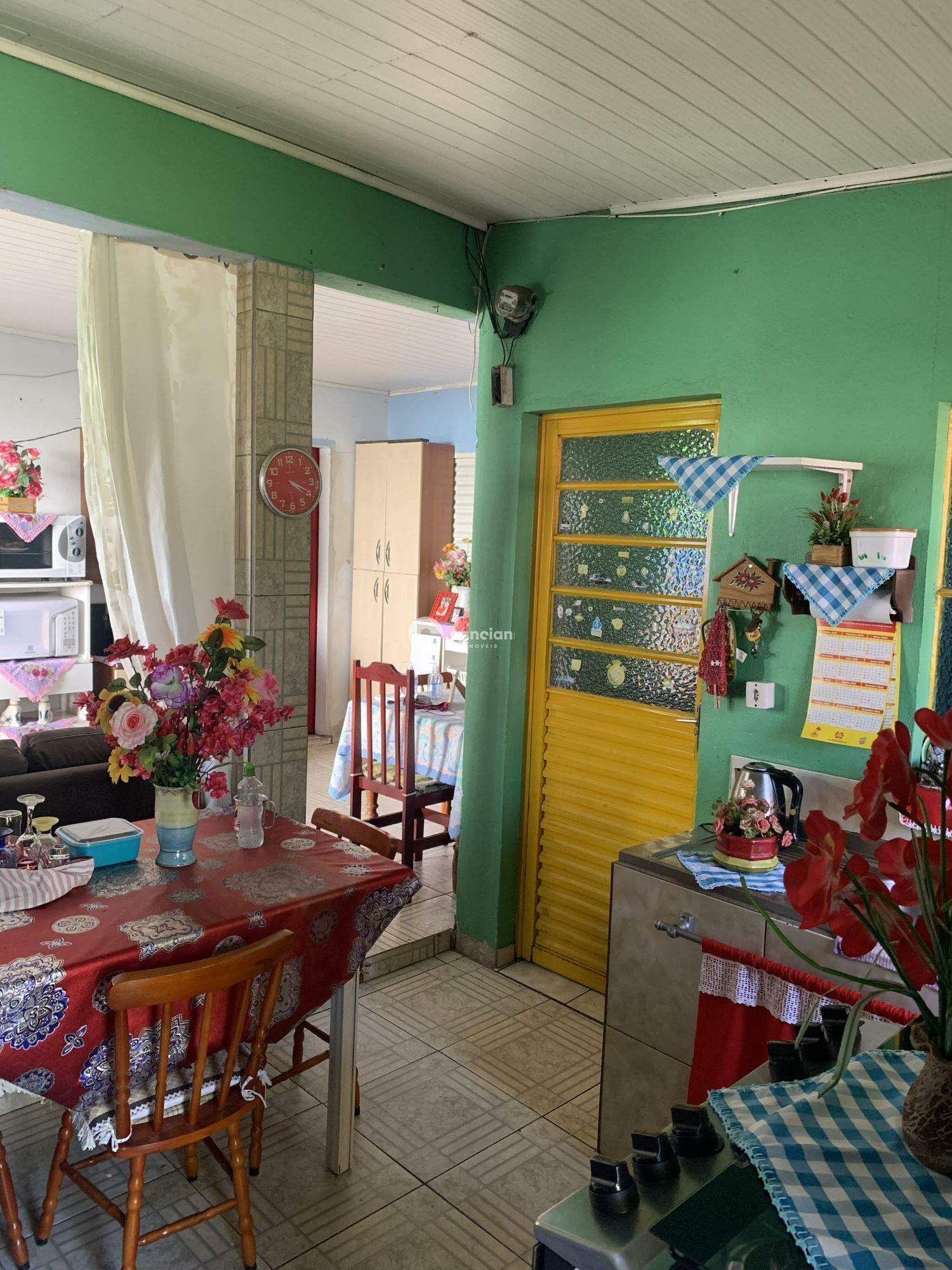 Casa à venda no Menino Jesus: 