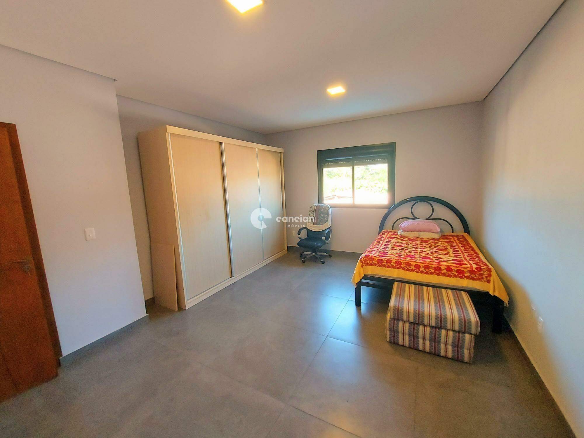 Casa à venda no Juscelino Kubitschek: 