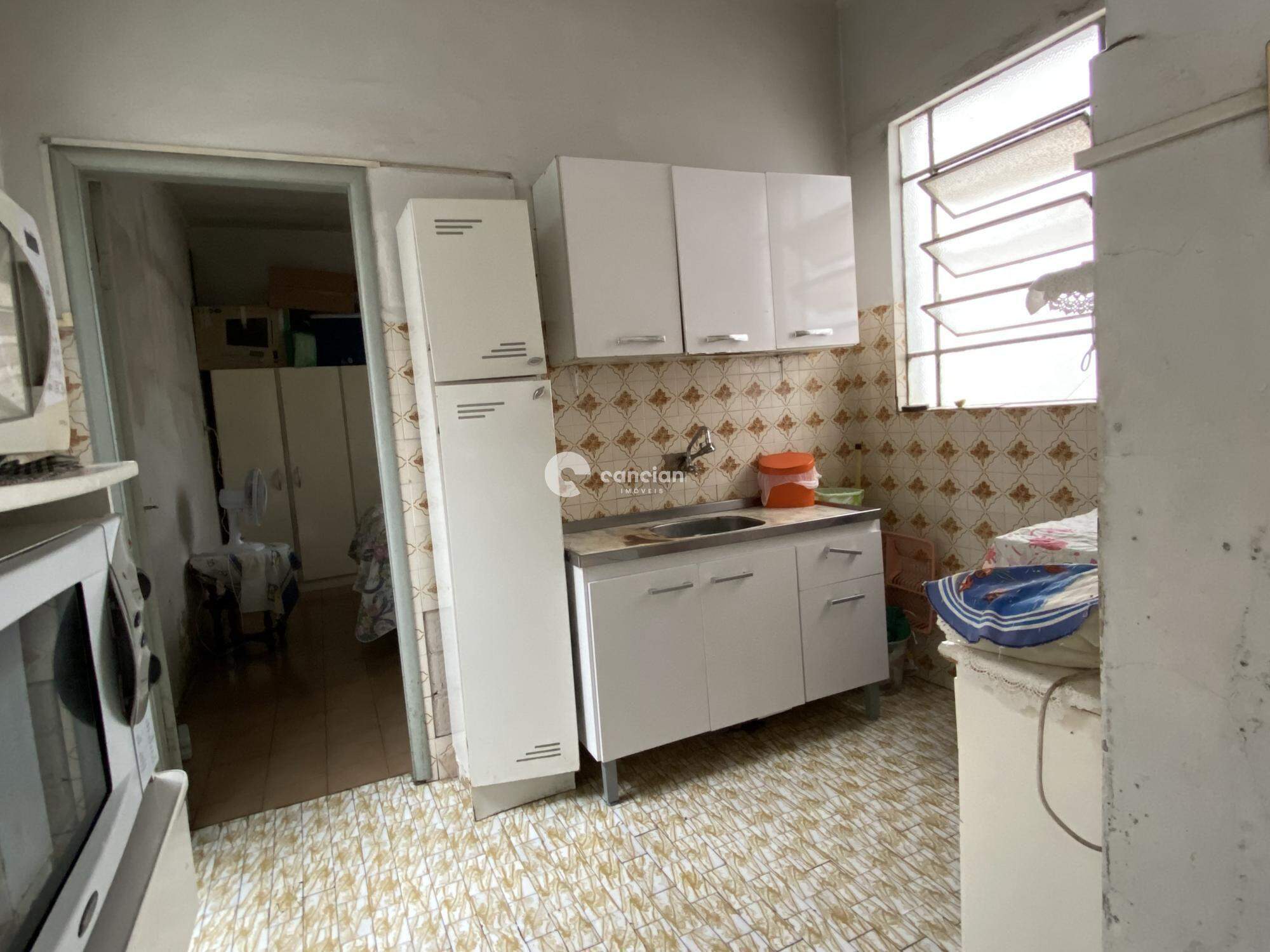 Casa à venda no Centro: 