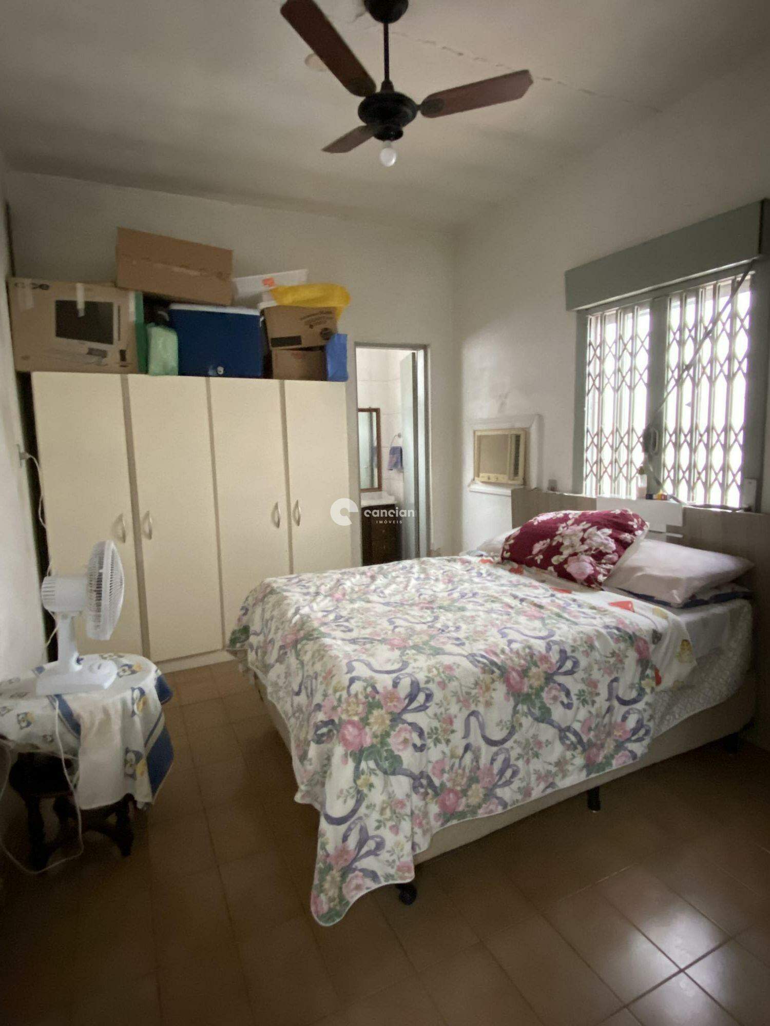 Casa à venda no Centro: 