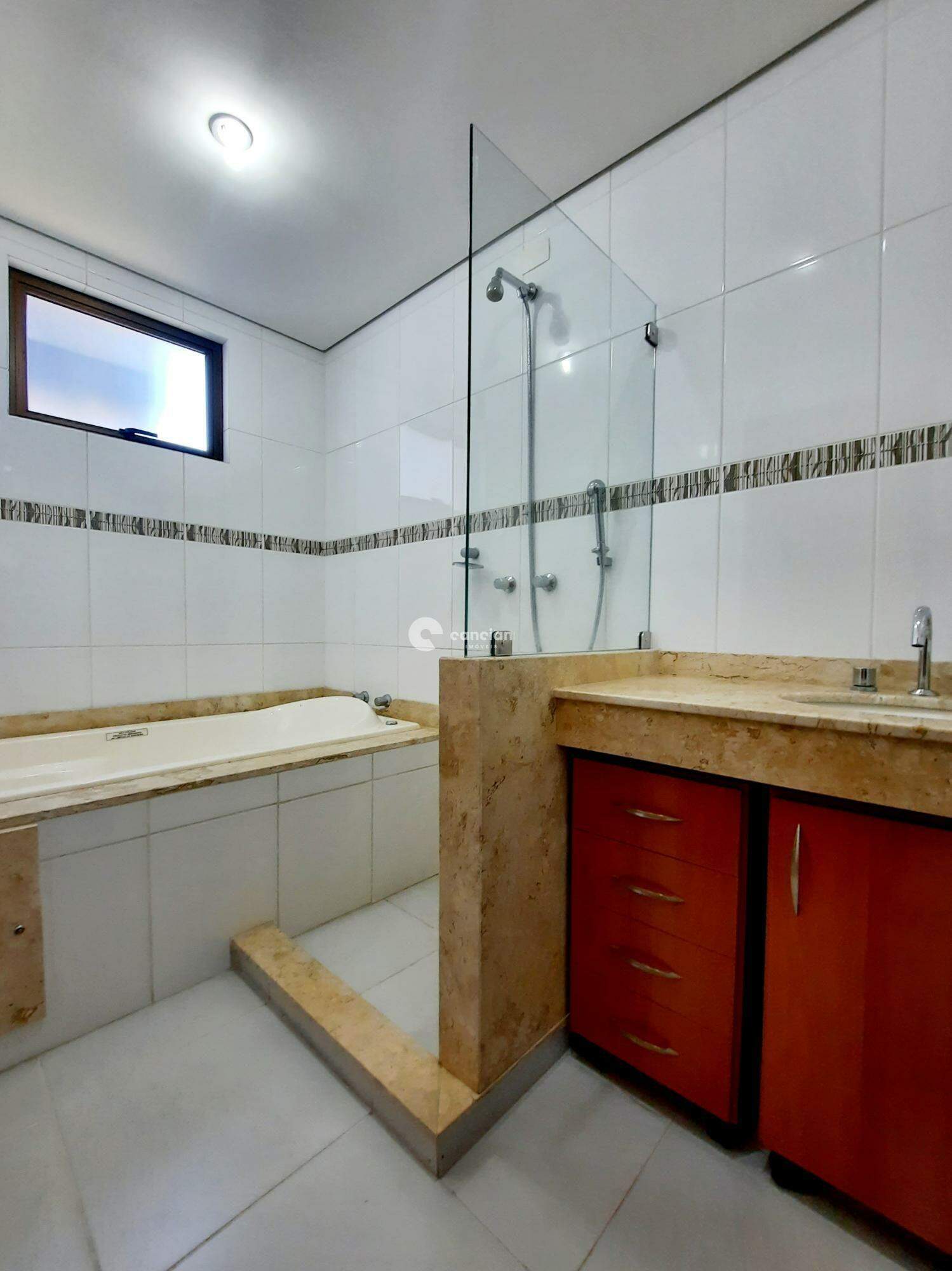Apartamento à venda no Nossa Senhora de Fátima: BANHEIRO SUÍTE