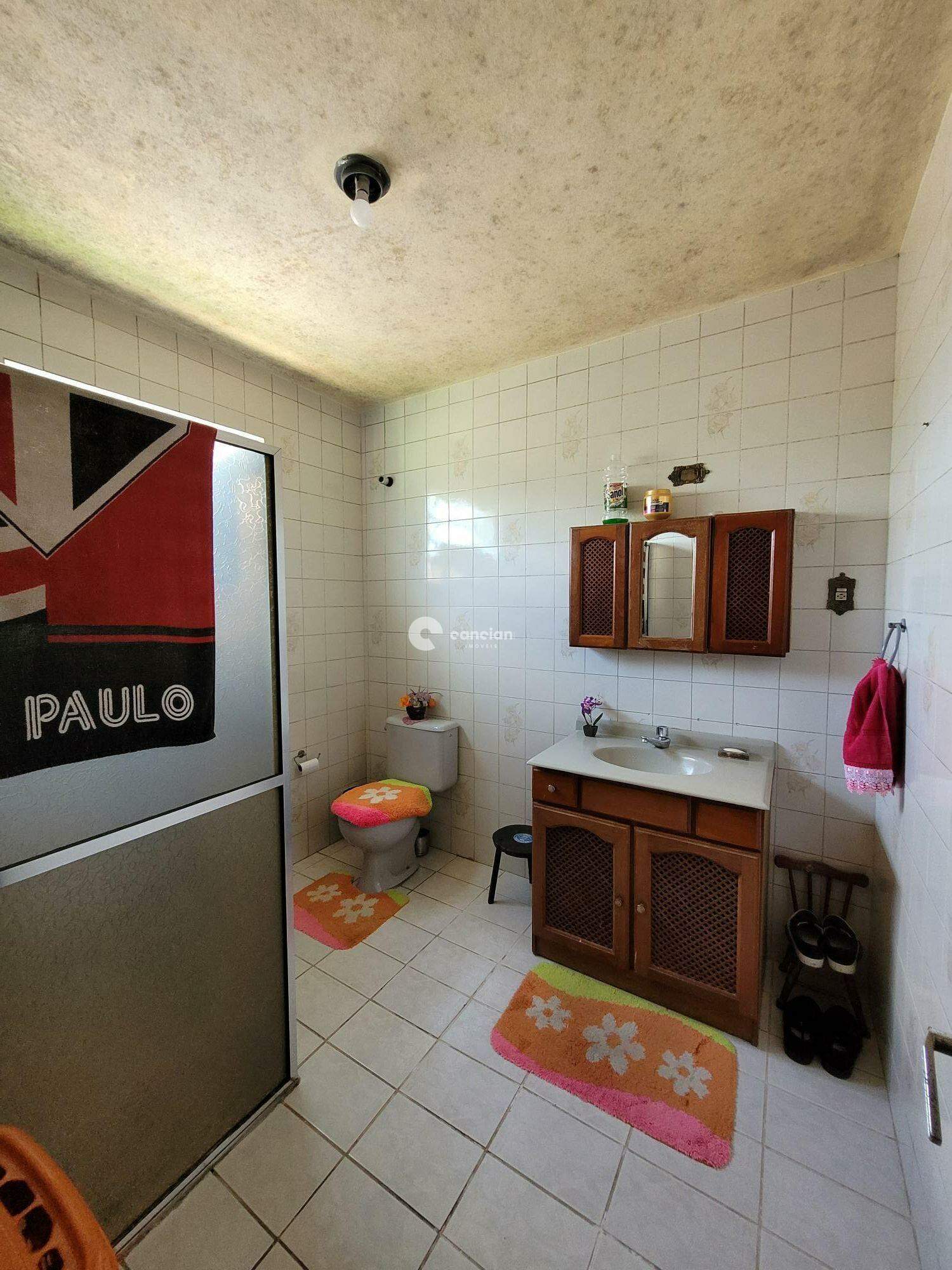 Casa à venda no Tancredo Neves: 
