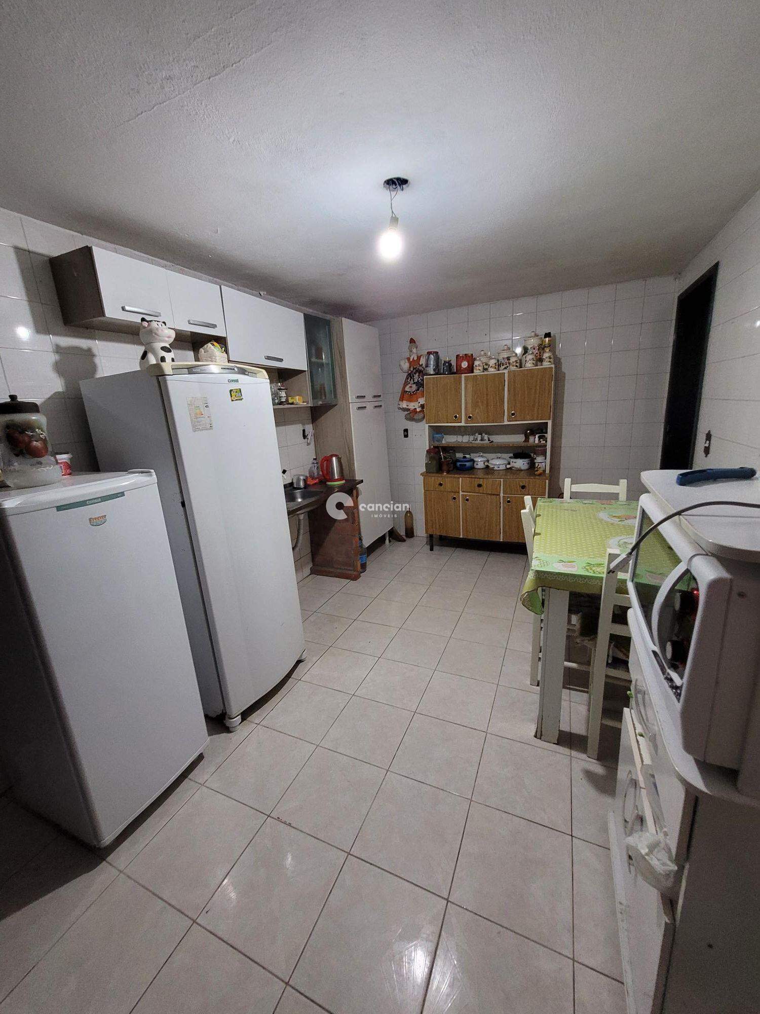 Casa à venda no Tancredo Neves: 