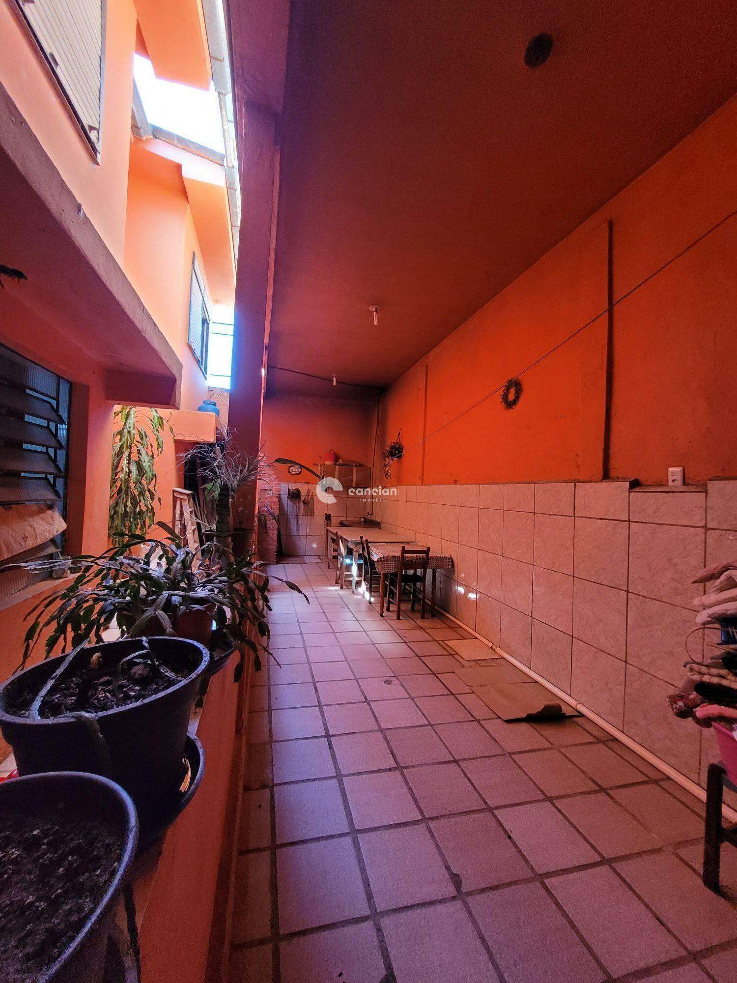Casa à venda no Tancredo Neves: 