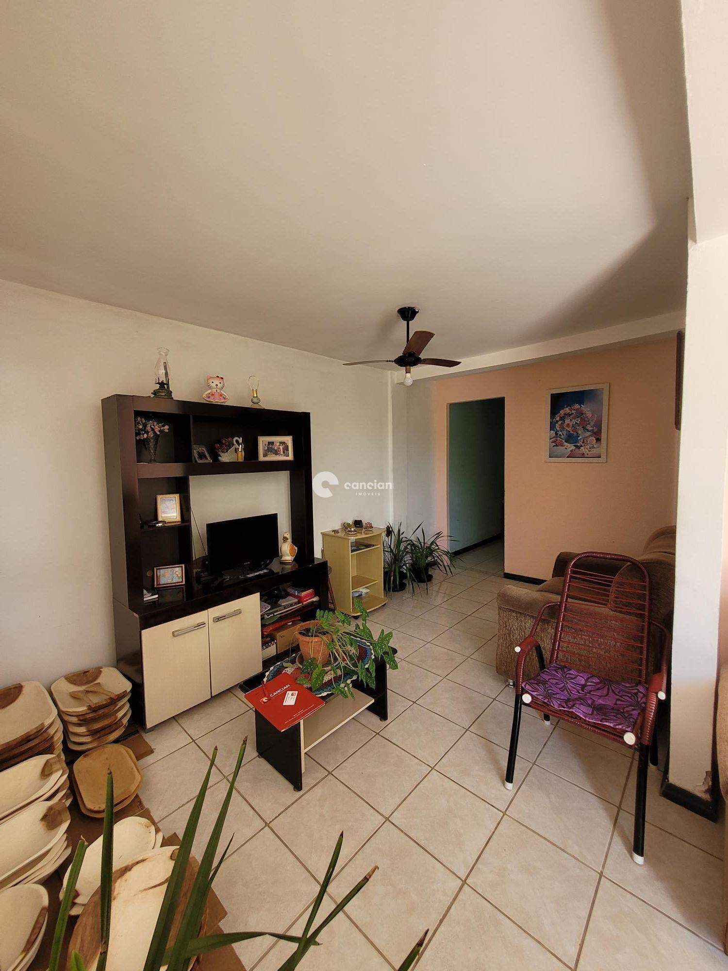 Casa à venda no Tancredo Neves: 