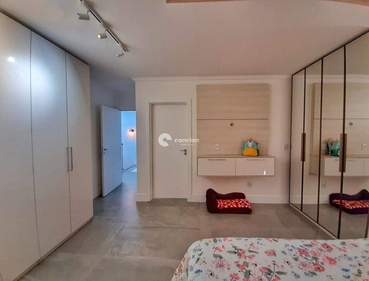 Prédio à venda no Camobi: 