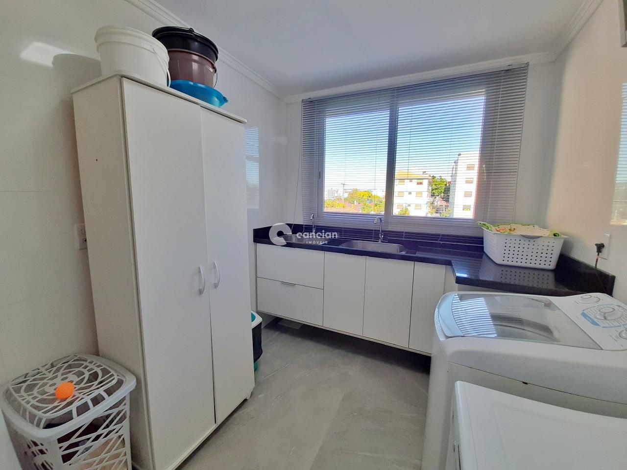 Prédio à venda no Camobi: 