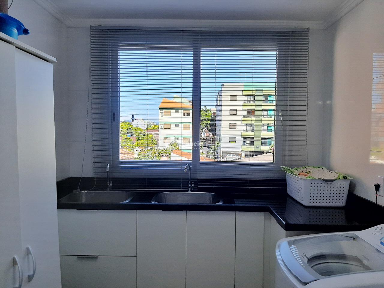 Prédio à venda no Camobi: 