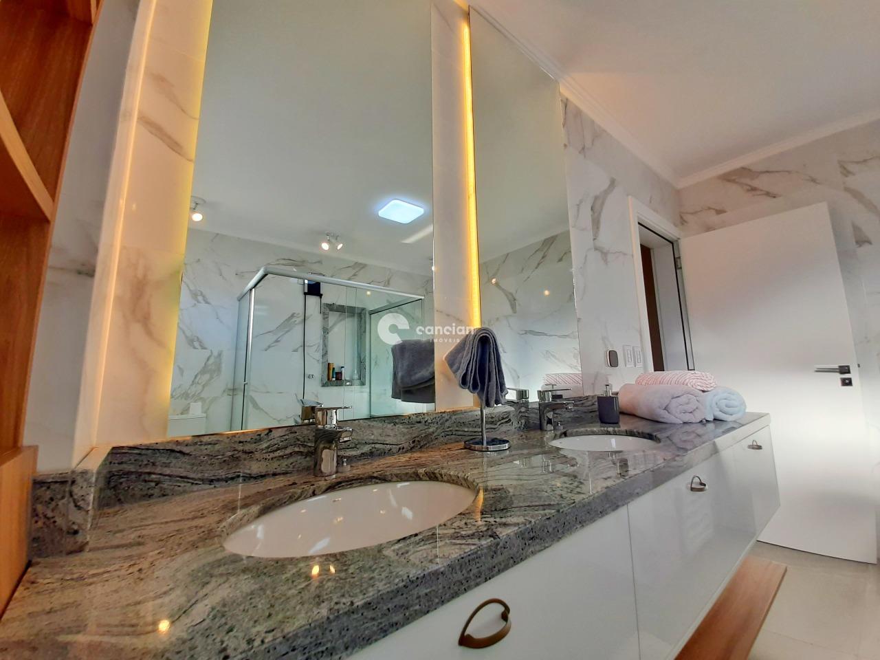 Prédio à venda no Camobi: 