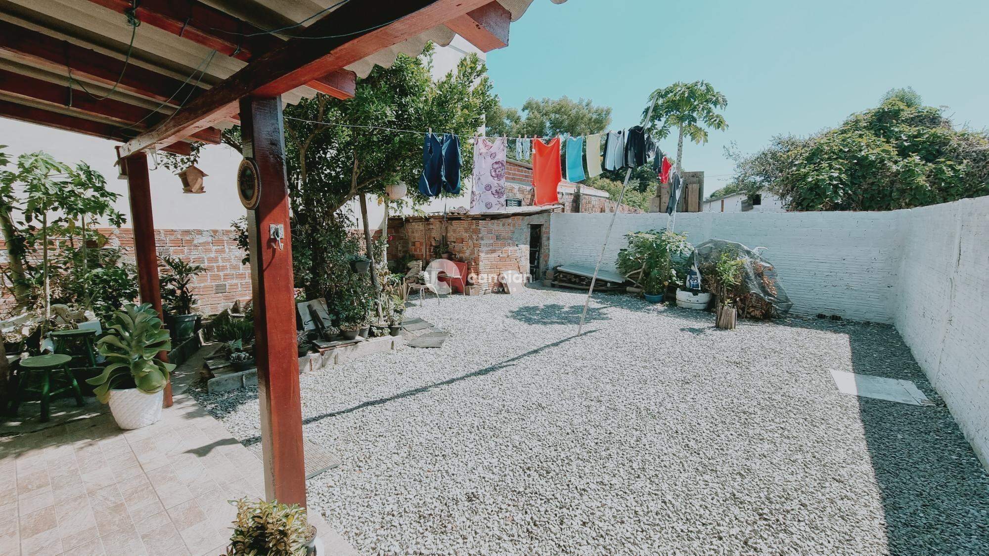 Casa à venda no Juscelino Kubitschek: 