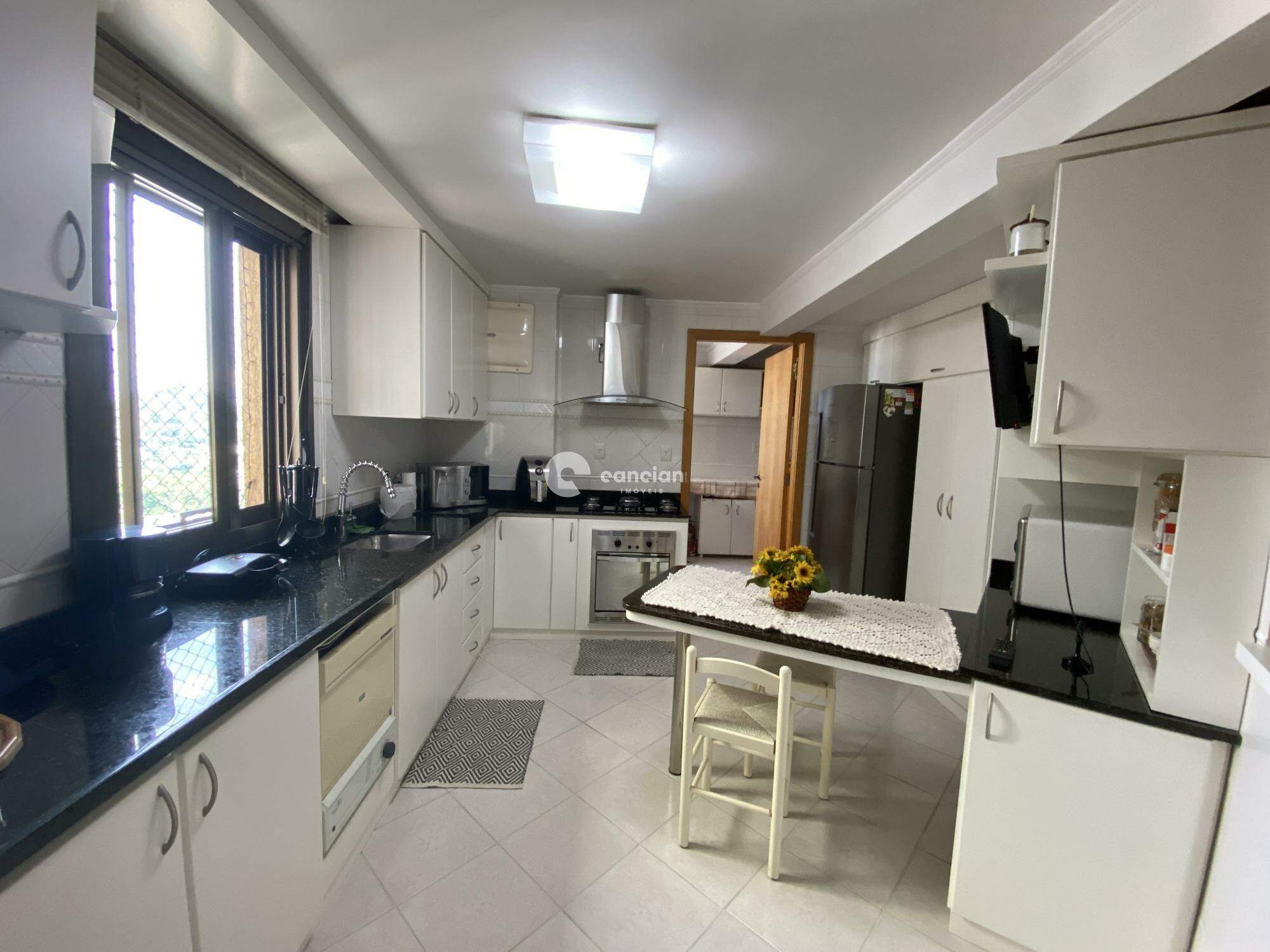 Duplex à venda no Nossa Senhora das Dores: 